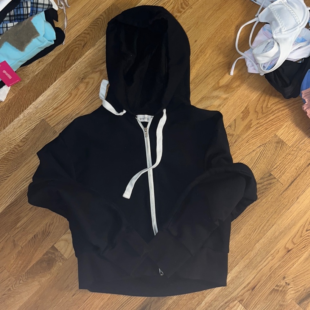 Black and white zip up hoodie cropped from graffiti boutique size large!